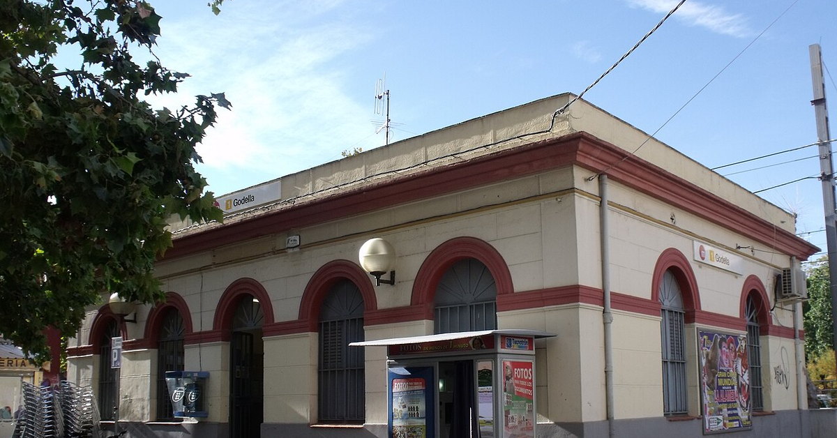 Edificio de la estación de Godella de Metrovalencia